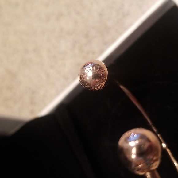 Rose gold Pandora bangle - Picture 3 of 4